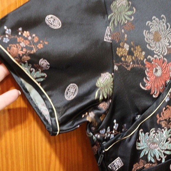 Solz Squirrel Black Oriental Asian Floral Embroidered Geisha Top Vintage 42 - Picture 11 of 16